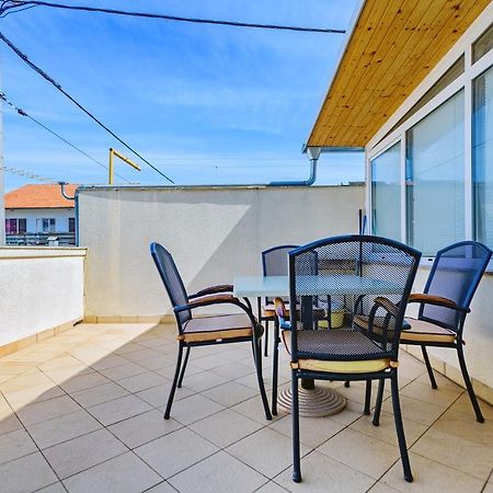 Comfort Holiday Apartment Zadar - With Parking And Balcony Buitenkant foto