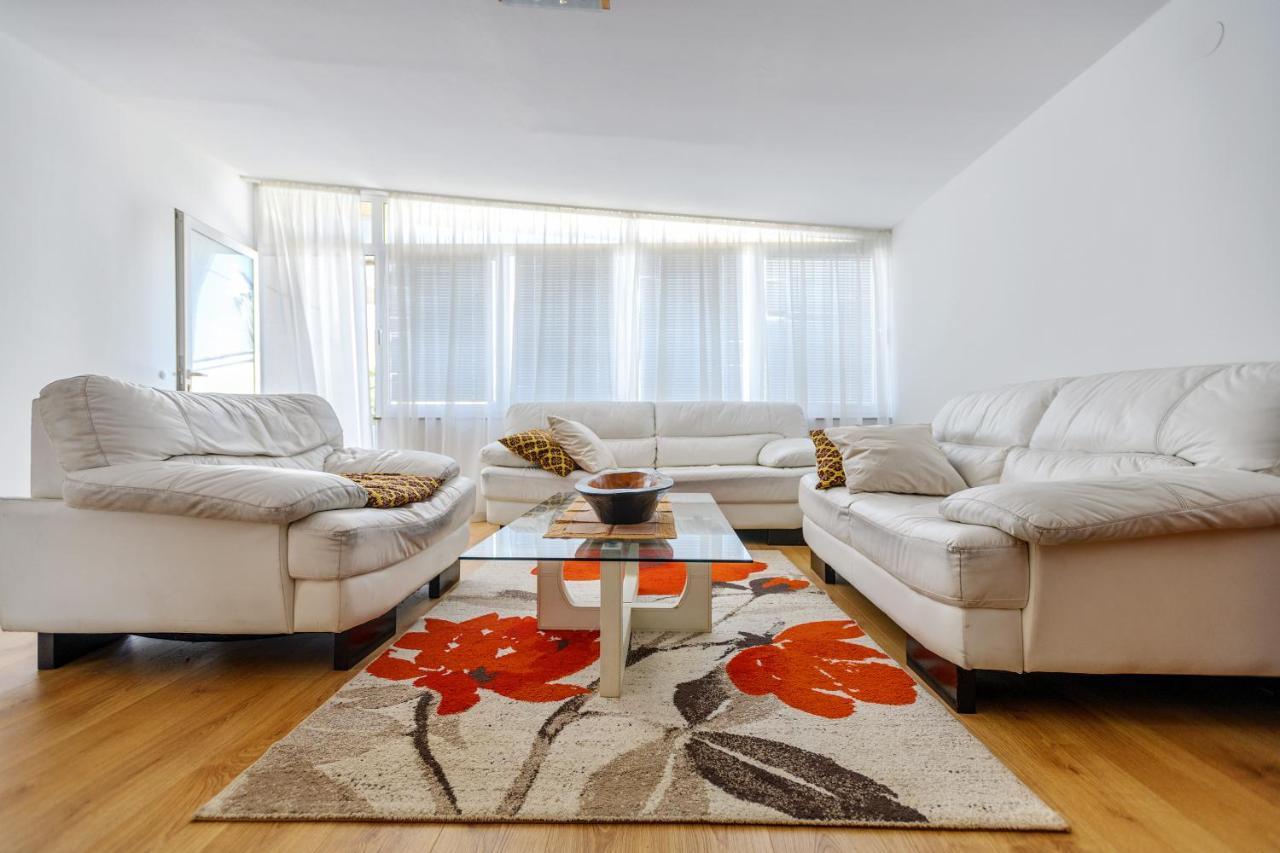 Comfort Holiday Apartment Zadar - With Parking And Balcony Buitenkant foto