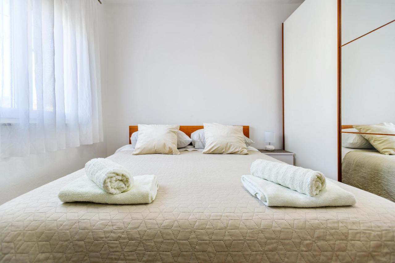 Comfort Holiday Apartment Zadar - With Parking And Balcony Buitenkant foto