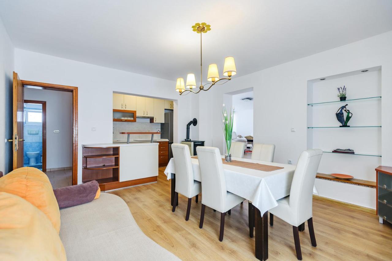 Comfort Holiday Apartment Zadar - With Parking And Balcony Buitenkant foto