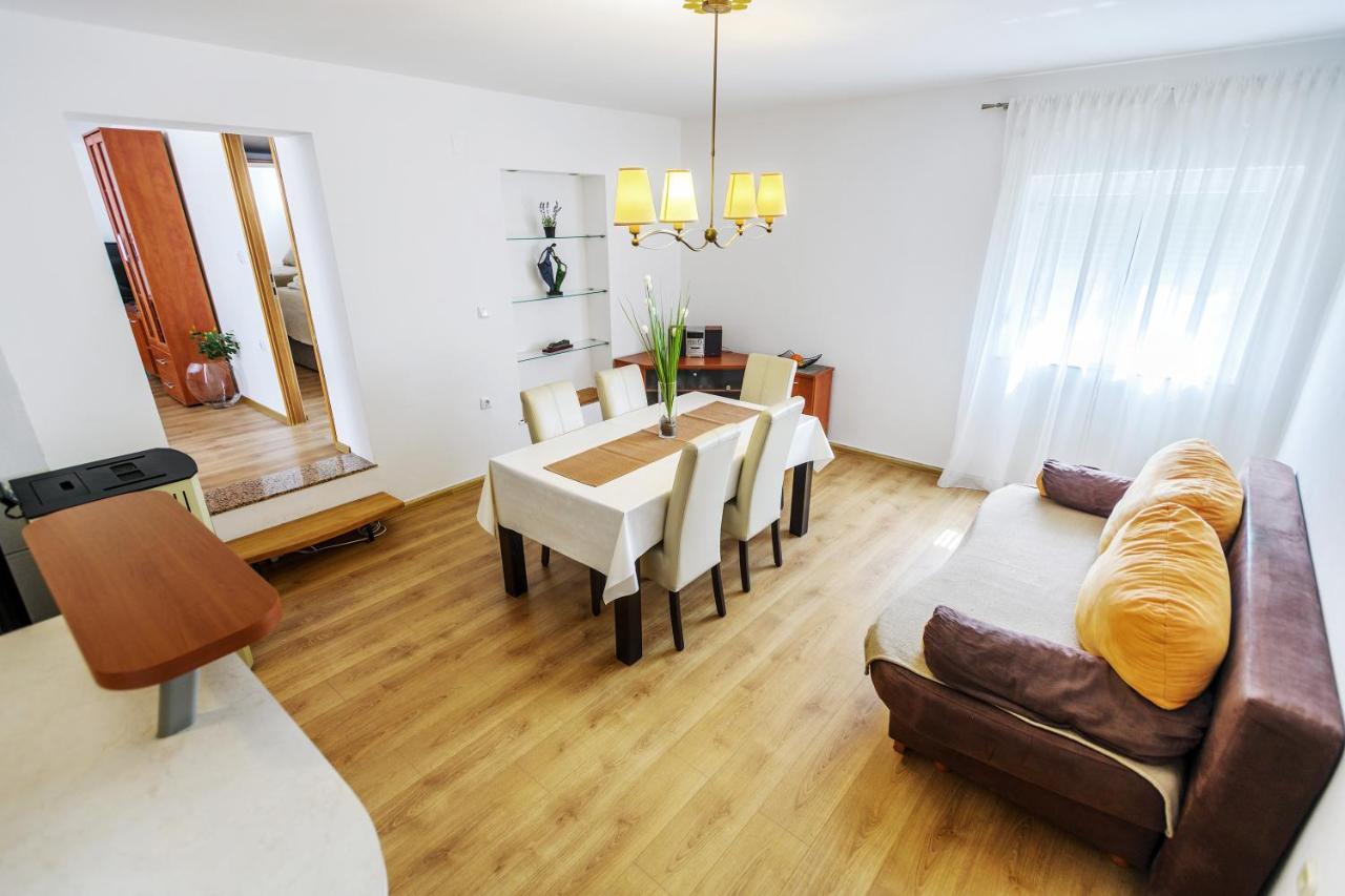 Comfort Holiday Apartment Zadar - With Parking And Balcony Buitenkant foto