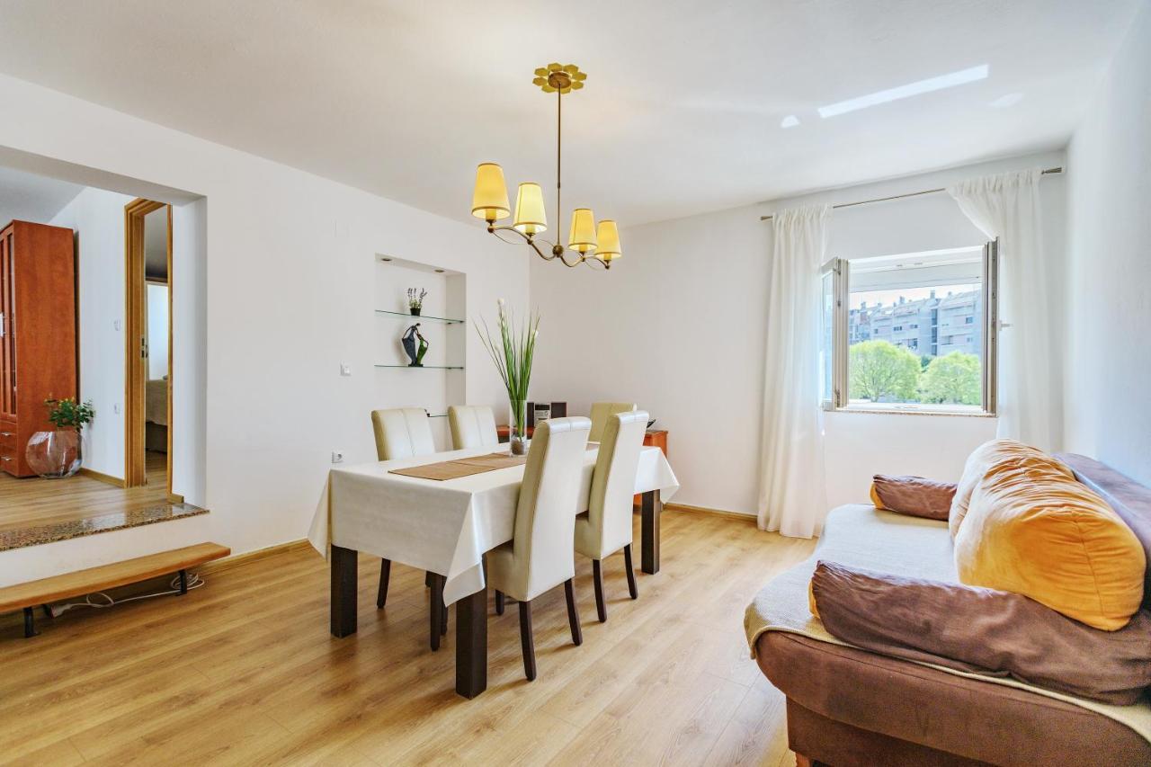 Comfort Holiday Apartment Zadar - With Parking And Balcony Buitenkant foto