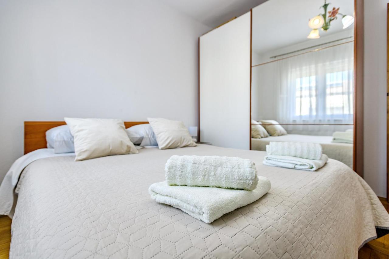 Comfort Holiday Apartment Zadar - With Parking And Balcony Buitenkant foto